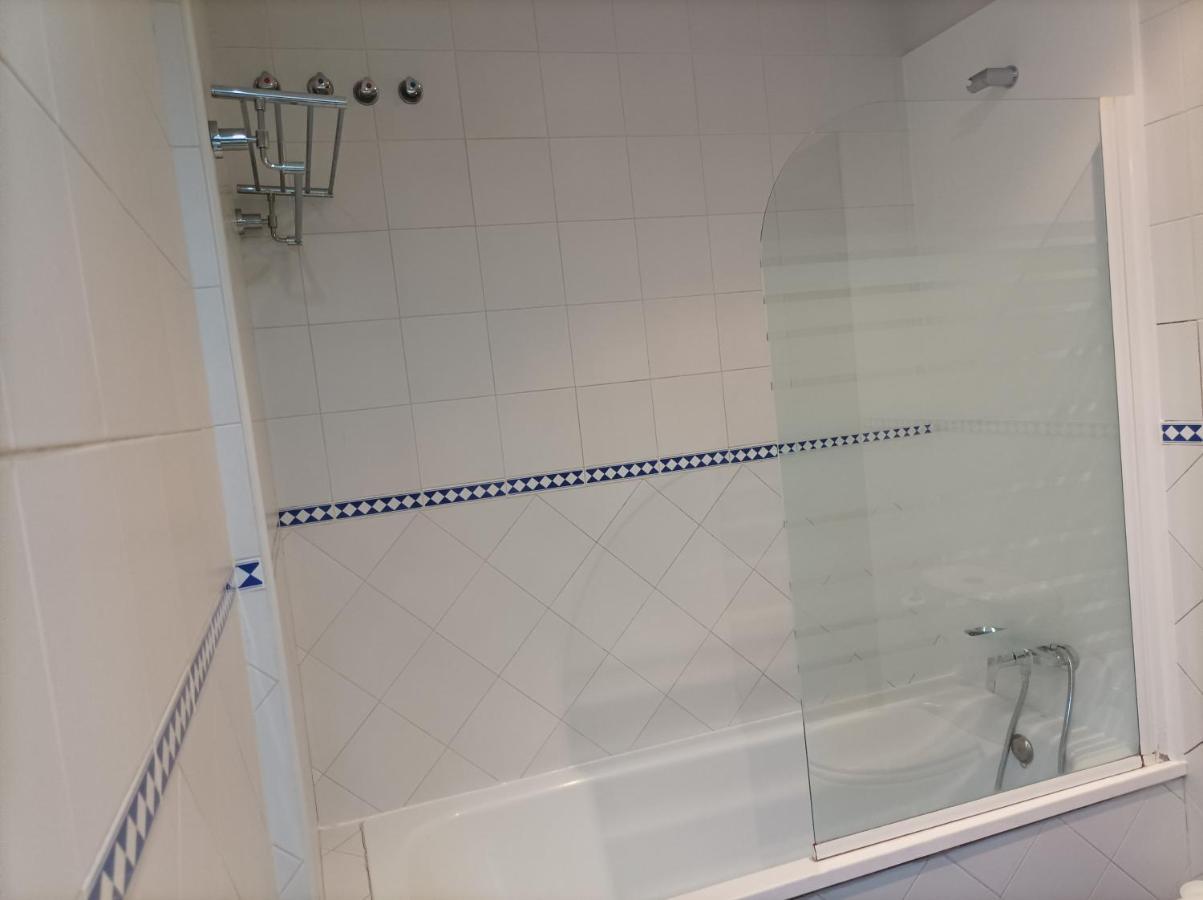 Ijd Apartments 9 Parking Gratis Y Piscina Bormujos Eksteriør bilde